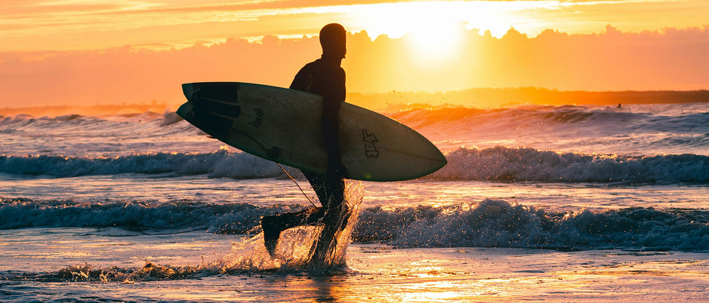 Surfing-the-east-coast-of-florida